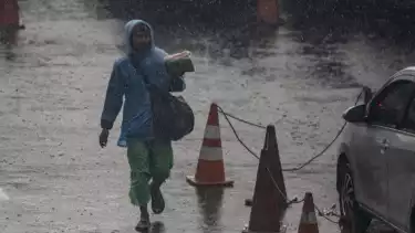 Ilustrasi hujan lebat.