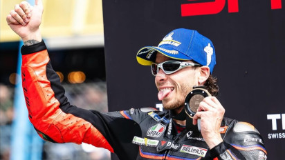 Sempat Bungkam, Marco Bezzecchi Akhirnya Buka Suara Usai Tabrak Marc Marquez di MotoGP Mandalika 2025