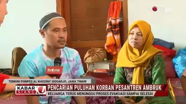 Orang tua Muhammad Haikal Ridwan, santri korban ambruknya Ponpes Al Khoziny, Sidoarjo