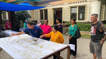 Destinasi Workshop Batik, Tari hingga Gamelan di Jalan Tirtodipuran Danunegaran Diminati Wisatawaan Asing
