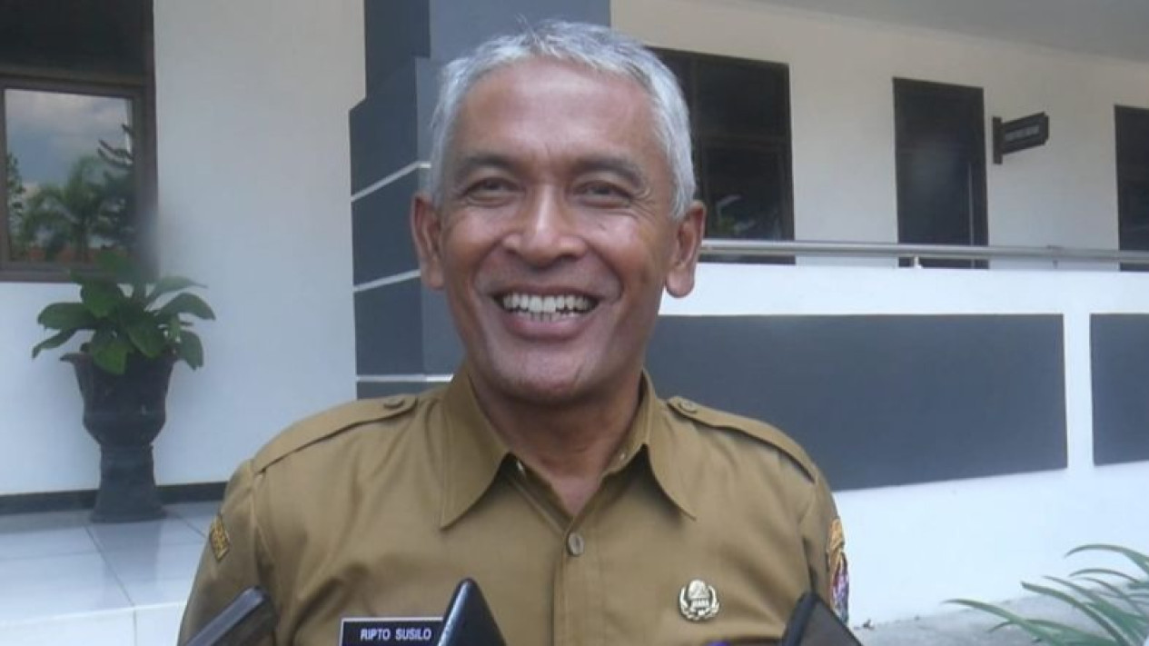 Diduga Tidak Jalankan SOP, Badan Gizi Nasional Tutup Sementara SPPG di Temanggung
            - galeri foto