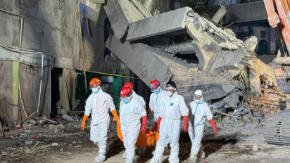 Delapan Jenazah Korban Tragedi Maut Ponpes Khoziny Berhasil Diidentifikasi Lagi, Tersisa 17 Kantong Jenazah