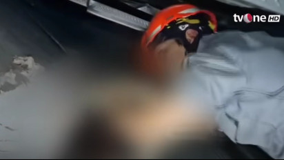 Kisah Heroik di Tengah Reruntuhan Ponpes Al Khoziny Sidoarjo, Dokter Lakukan Amputasi di Lokasi Demi Selamatkan Nyawa Santri