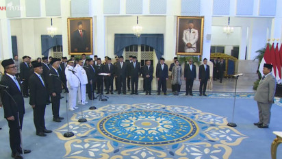 Prabowo Tambah Dua Asisten Khusus Presiden, Dirgayuza Setiawan dan Agung Gumilar Resmi Dilantik di Istana