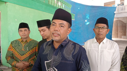 Bupati Probolinggo Tinjau Kondisi Haikal, Santri Korban Musala Ambruk