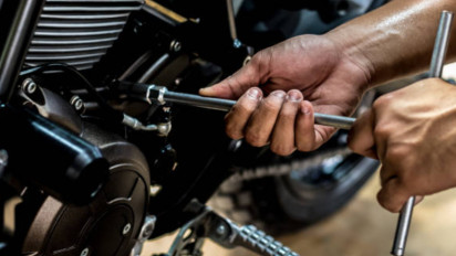 Bukan Cuma Sekadar Servis, Inovasi dan Keterampilan Utak-atik Mesin Jadi Transformasi Peran Mekanik di Era Sepeda Motor Modern