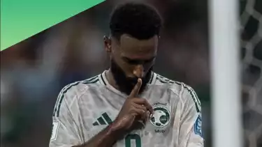 Selebrasi gol penyerang Timnas Arab Saudi, Firas Al Buraikan saat lawan Timnas Indonesia