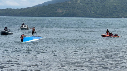 Dihantam Gelombang Tinggi, Loangboat Berpenumpang Dua Orang Terbalik di Perairan Antara Ternate