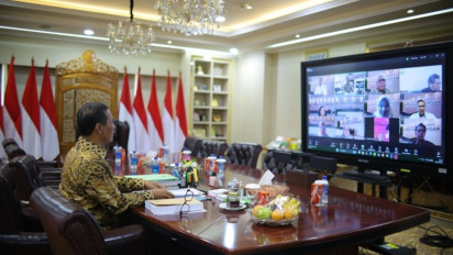 Luar Biasa! Di Sela-Sela Kesibukan yang Padat, Menteri Pertanian RI Berkenan Menguji Dirut BULOG dalam Ujian Hasil Penelitian Program S3 SIL UI