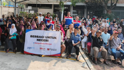 Jelang Setahun Pemerintahan Prabowo, 98 Resolution Network Serahkan 2.250 Paket Sembako