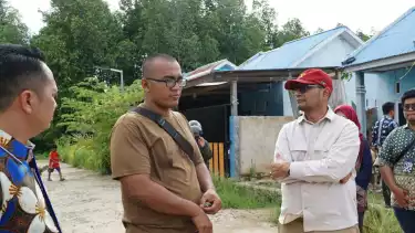 irektur Jenderal Perumahan Perdesaan, Imran, melaksanakan kunjungan lapangan ke Provinsi Papua Barat Daya.