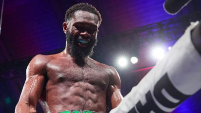 Bikin TKO Uisma Lima Dalam 118 Detik, Jaron Ennis Tantang Vergil Ortiz