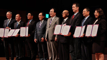 Rektor UI Heri Hermansyah Raih Tohoku University International Award, UI Kian Kokoh di Panggung Global ‎