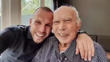 Pelatih Kepala Ajax John Heitinga Ternyata Berdarah Indonesia: Ingin Latih Timnas, tapi Waktu Itu Masih Ada Shin Tae-yong