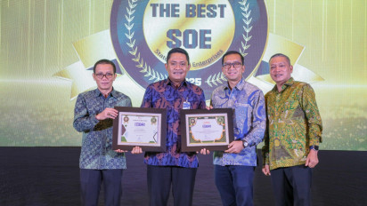 Konsisten Cetak Kinerja Unggul, BRI Raih 2 Penghargaan Bergengsi Pada Indonesia Economic Summit 2025