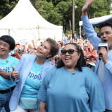 WINGS Care Luncurkan Happily, Popok Celana Dewasa 3in1 Pertama di Indonesia, Hadirkan Kebahagiaan Lansia Aktif di Usia Emas