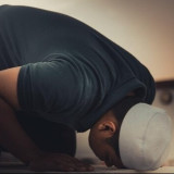 Apakah Benar Waktu Utama Shalat Sunnah Tahajud Jam 12 Malam? Begini Penjelasannya