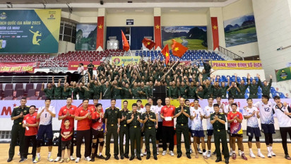 Rivan Nurmulki Bikin Geger Vietnam Usai Bawa The Chong ke Final Liga Voli Vietnam