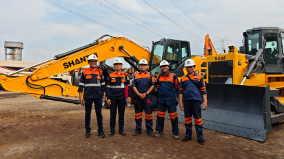 Tingkatkan Kompetensi Petugas, KAI Services Gelar Pelatihan Penggunaan Mesin Sweeper di TMII