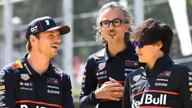 Max Verstappen, Laurent Mekies dan Yuki Tsunoda