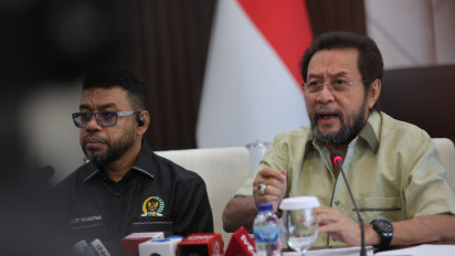 Serangan Mengerikan Dialami Guru di Papua hingga Tewas, Sekolah Dibakar KKB, MPR for Papua Beri Kecaman Keras