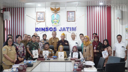 Dukung Pemberian Gelar Marsinah Jadi Pahlawan Buruh, Bupati Marhaen Serahkan Dokumen ke Gubernur Jawa Timur