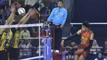 Pemain TNI AU Electric hadapi Indomaret di final four Livoli Divisi Utama 2025.
