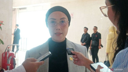 Wacana SPPG Jadi ASN Tuai Polemik, DPR RI Kritik Prioritas Negara untuk Guru Honorer