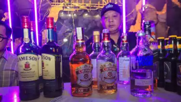 Tempat hiburan malam grebek satpol-pp, dua bungkus alat kontrasepsi di temukan petugas