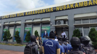 Pengacara Ammar Zoni Klaim Banyak Fans Bilang Pemindahan ke Nusakambangan 'Lebay'