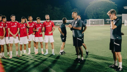 Media Irak Kaget Bukan Main, Bisa-bisanya Patrick Kluivert Baru Dipecat Timnas Indonesia Langsung Diincar Jadi Pelatih...