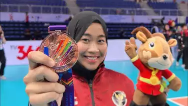 Dita Azizah sukses persembahkan medali perunggu untuk Timnas Voli Putri Indonesia di SEA Games 2021