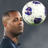 Patrick Kluivert kembali ke Tanah Air setelah Dipecat PSSI dari Timnas Indonesia, Suporter Beri Reaksi Mengejutkan
