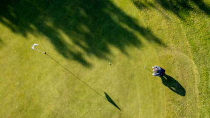 Bukan Olahraga Orang Kaya Lagi? Golf Kini Digandrungi Milenial dan Gen Z, Dari Hobi Elit Jadi Tren Generasi Muda