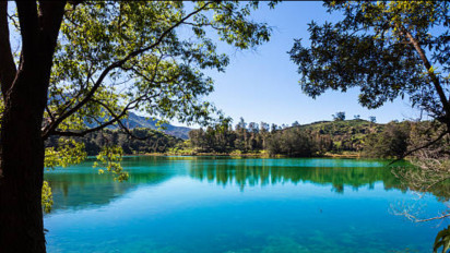 Pesona Wisata Telaga Sarangan: Ketika Lukisan, Alam, dan Inspirasi Menyatu di Kaki Gunung Lawu