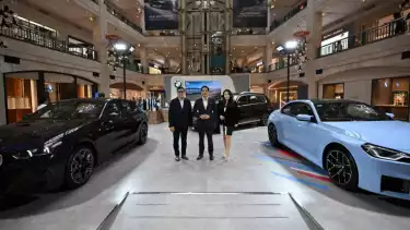 BMW dan MINI Gelar Pameran di Plaza Senayan, Jakarta