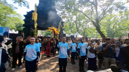 Pengambilan Api Abadi HJB ke-348 Kabupaten Bojonegoro, Forkopimcam Ngasem Disambut 25 Waranggono