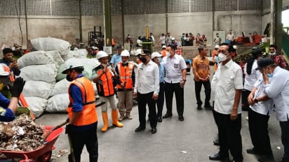 Sultan Kumpulkan Kepala Daerah se-DIY, Bahas Penanganan Sampah: Dikelola Daerah atau Dilimpahkan ke Pusat?