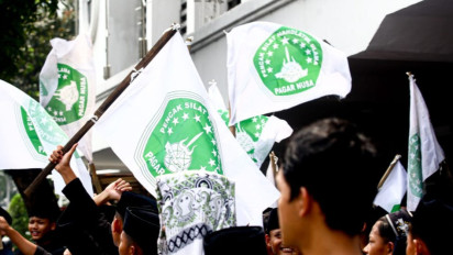 Berita Foto: Puluhan Santri Pagar Nusa Datangi KPI, Protes Tayangan ‘Xpose Uncensored’ Trans7