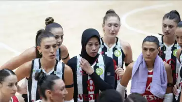 Megawati Hangestri di Manisa BBSK