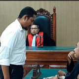 Cabuli Anak hingga Jual Video Syur, AKBP Fajar Divonis 19 Tahun Penjara Denda Rp5 Miliar