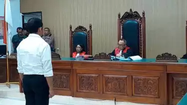 Mantan Kapolres Ngada AKBP Fajar Widyadharma Lukman Sumaatmadja