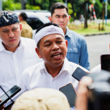 Demi Hindari Macet saat Mudik Lebaran 2026, Gubernur Jabar KDM Guyur Kompensasi ke Sopir Angkot-Tukang Becak