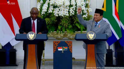 Serukan ‘Amandla!’ di Hadapan Presiden Ramaphosa, Prabowo Pukau Tamu Kenegaraan dengan Sapaan Revolusioner Afrika Selatan