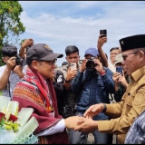 Dua Hari di Tapteng, Menko Cak Imin Kunjungi SPPG, Ziarah ke Makam Penyebar Agama Islam dan Pimpin Hari Santri Nasional 