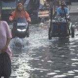 Jakarta Diguyur Hujan, Warga Bisa “Cek Situasi Dulu Baru Jalan”: Ini Cara Pantau Banjir Real-Time dari Genggaman