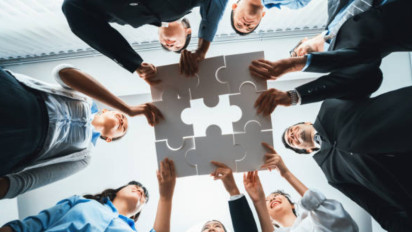 Transformasi Kepemimpinan di Era Digital: Rahasia Membangun Loyalitas dan Budaya Apresiasi di Dunia Bisnis Modern