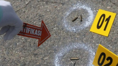 Dikira Batu Jatuh dari Arah Genting, Pemilik Rumah di Jakarta Barat Diduga Jadi Korban Peluru Nyasar