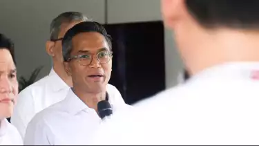 Ketua Umum PB Akuatik Indonesia, Anindya Novyan Bakrie, melaksanakan pertemuan tertutup dengan Menteri Pemuda dan Olahraga Republik Indonesia (Menpora RI) Erick Thohir, di Kemenpora RI, Jakarta Pusat, Jumat (25/10/2025)