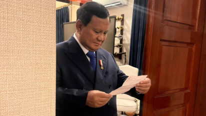 Isi Selembar Surat Siswa SR untuk Presiden, Prabowo Sampai Serius Membacanya: Tunggu Kami  Ya, Pak!